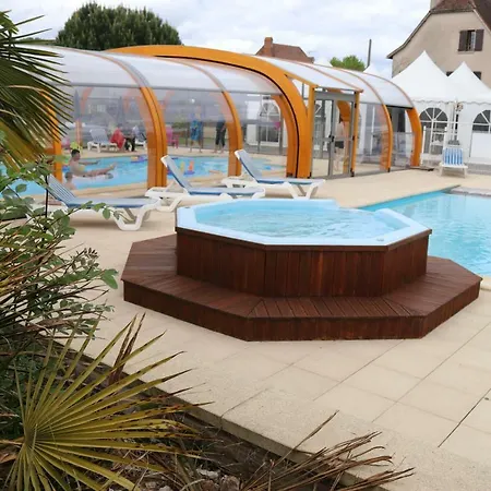 Camping De La Sole Bungalow 营地 Puybrun